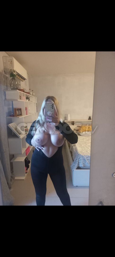 Yamila Hot 