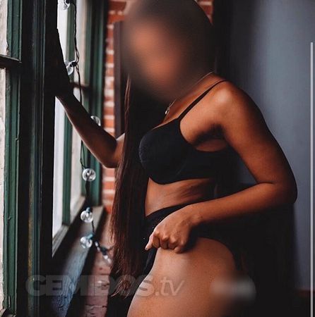 Hello, my name is Nova Amour and I am enchanted to be your acquaintance. I am a lonely college girl with a hunger for fun! I was hoping you can help me with that? I stand 5’3”, weighing just under 120 pounds with sof