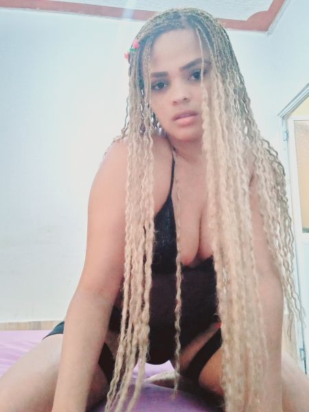 Hola mis amores soy cataleya una chica linda y decidida muy amable mi a mor ago los mejore tratos  que los vas a disfrutar  ben mi amor comete este rico culo apretado y de una exquisita bajina limpia y serradita cariño te  ofrezco  cosa rica 